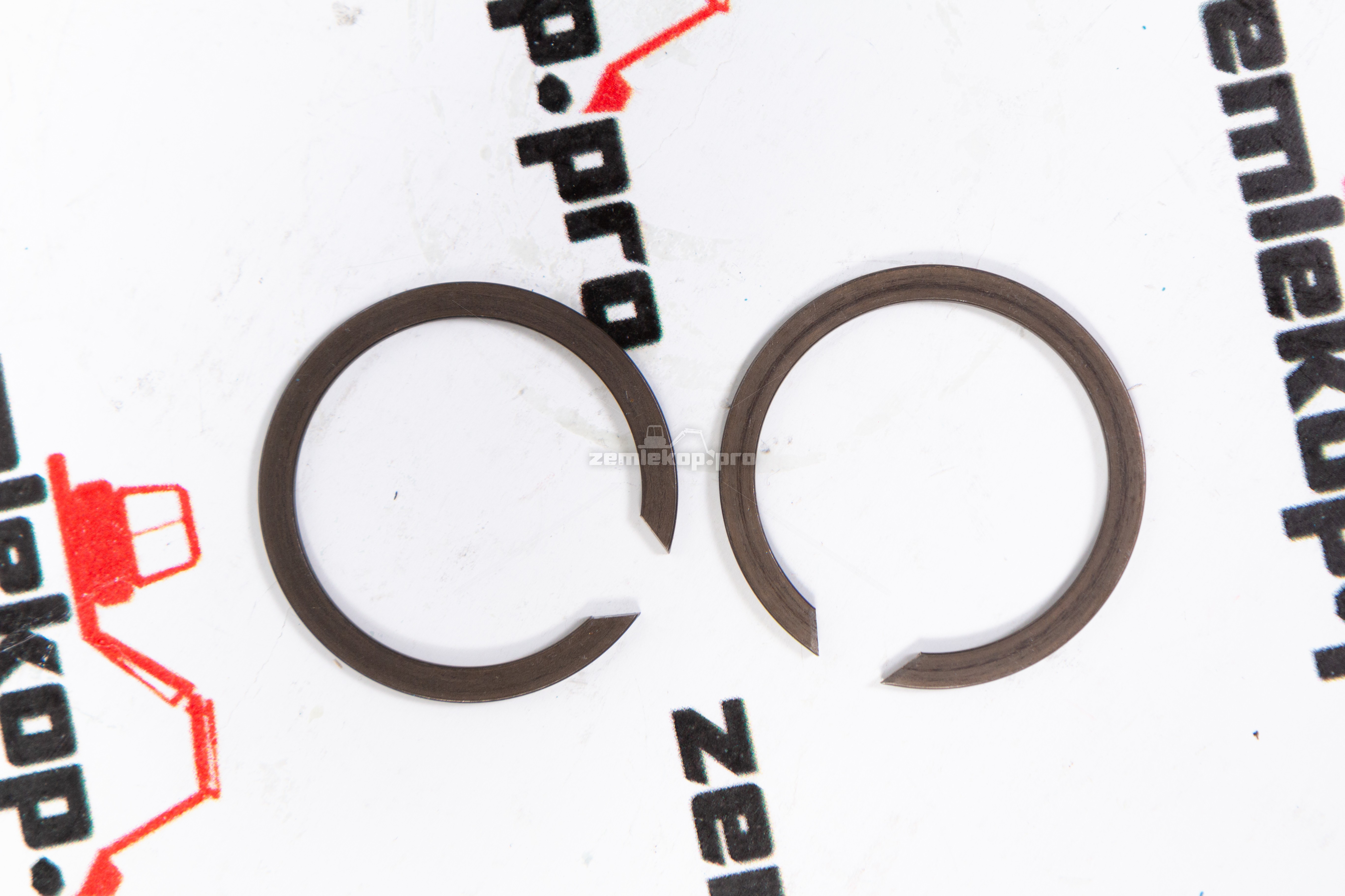 224026 Кольцо стопорное DANA