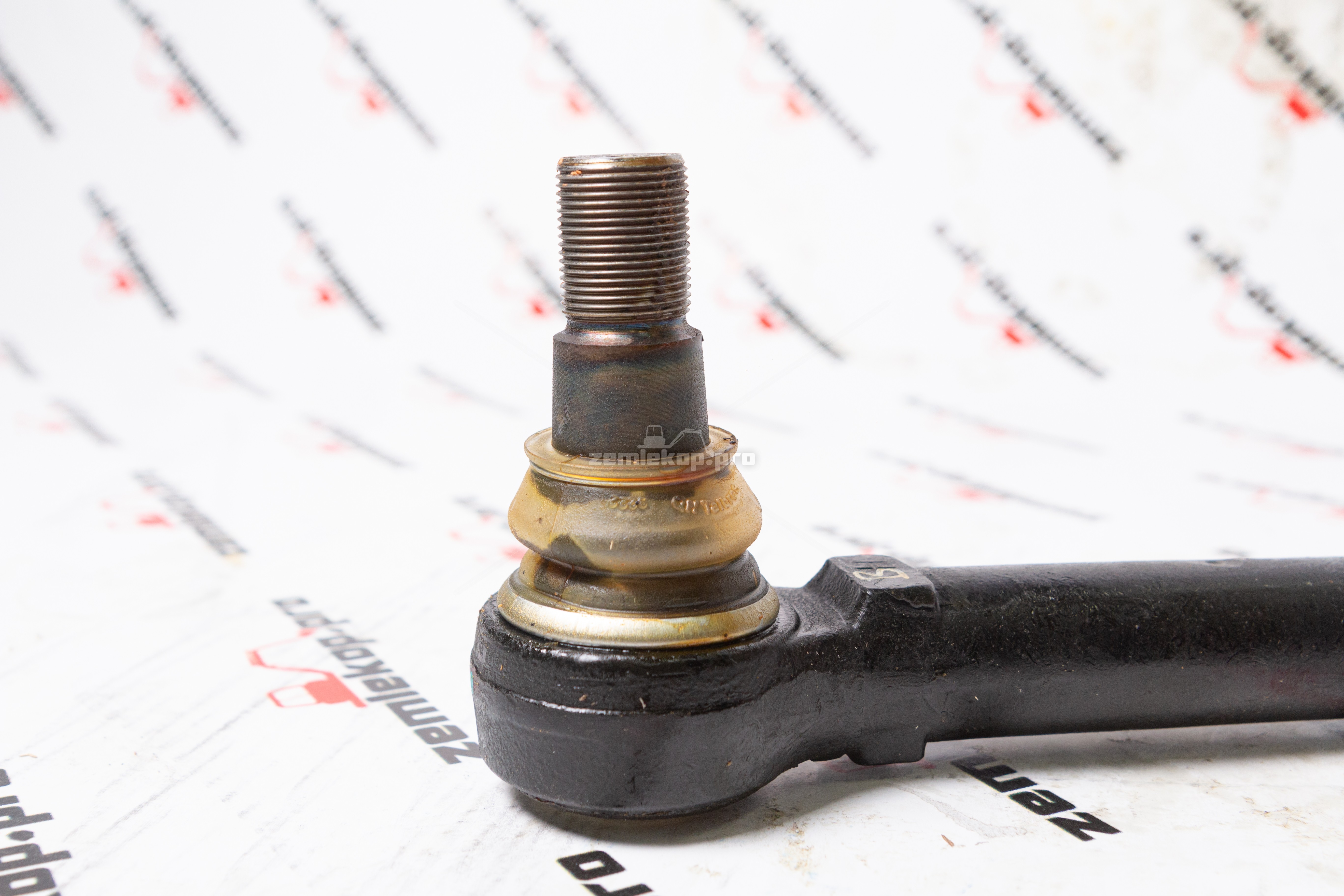 352360 Рулевой наконечник