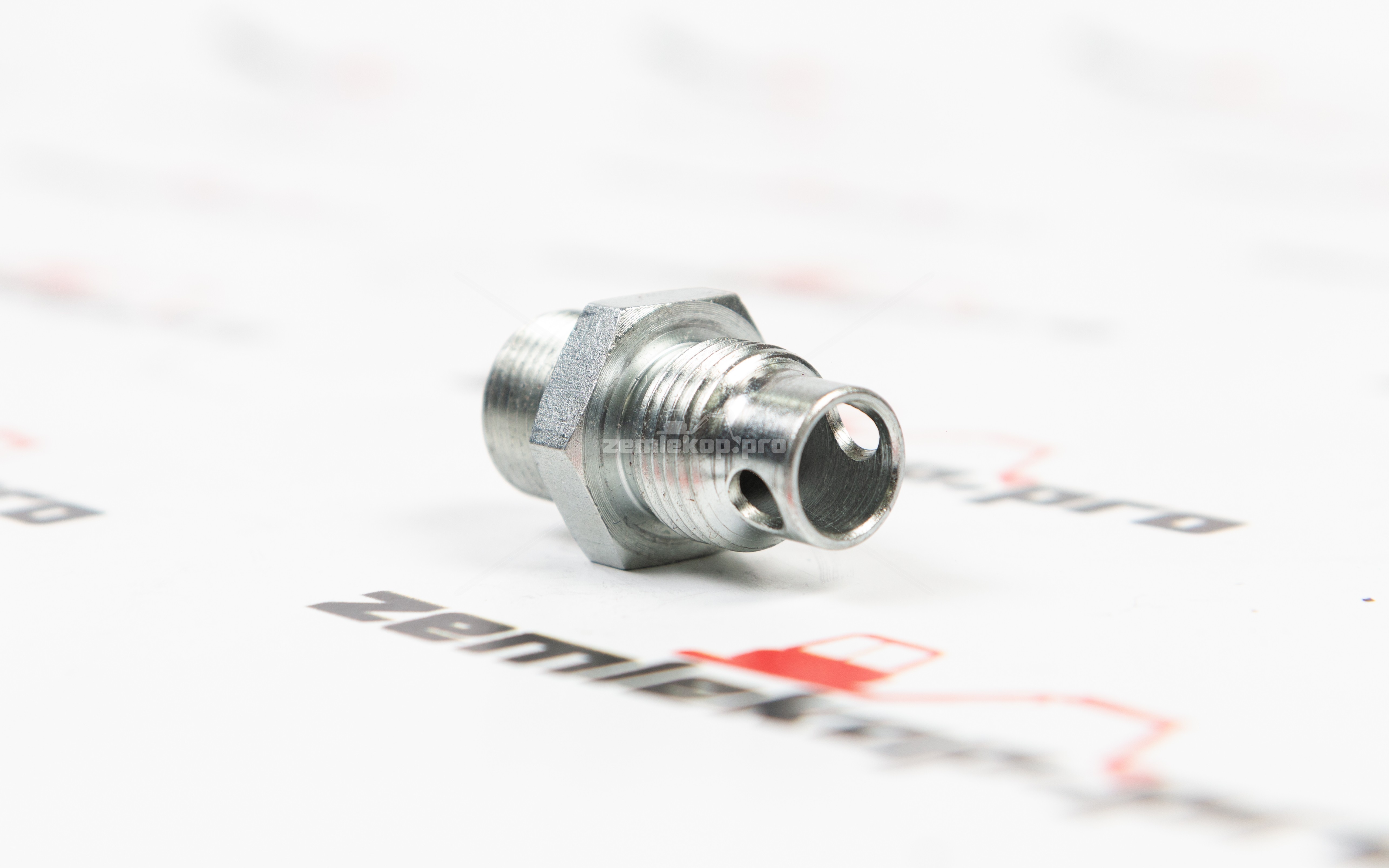 131217 Соединитель