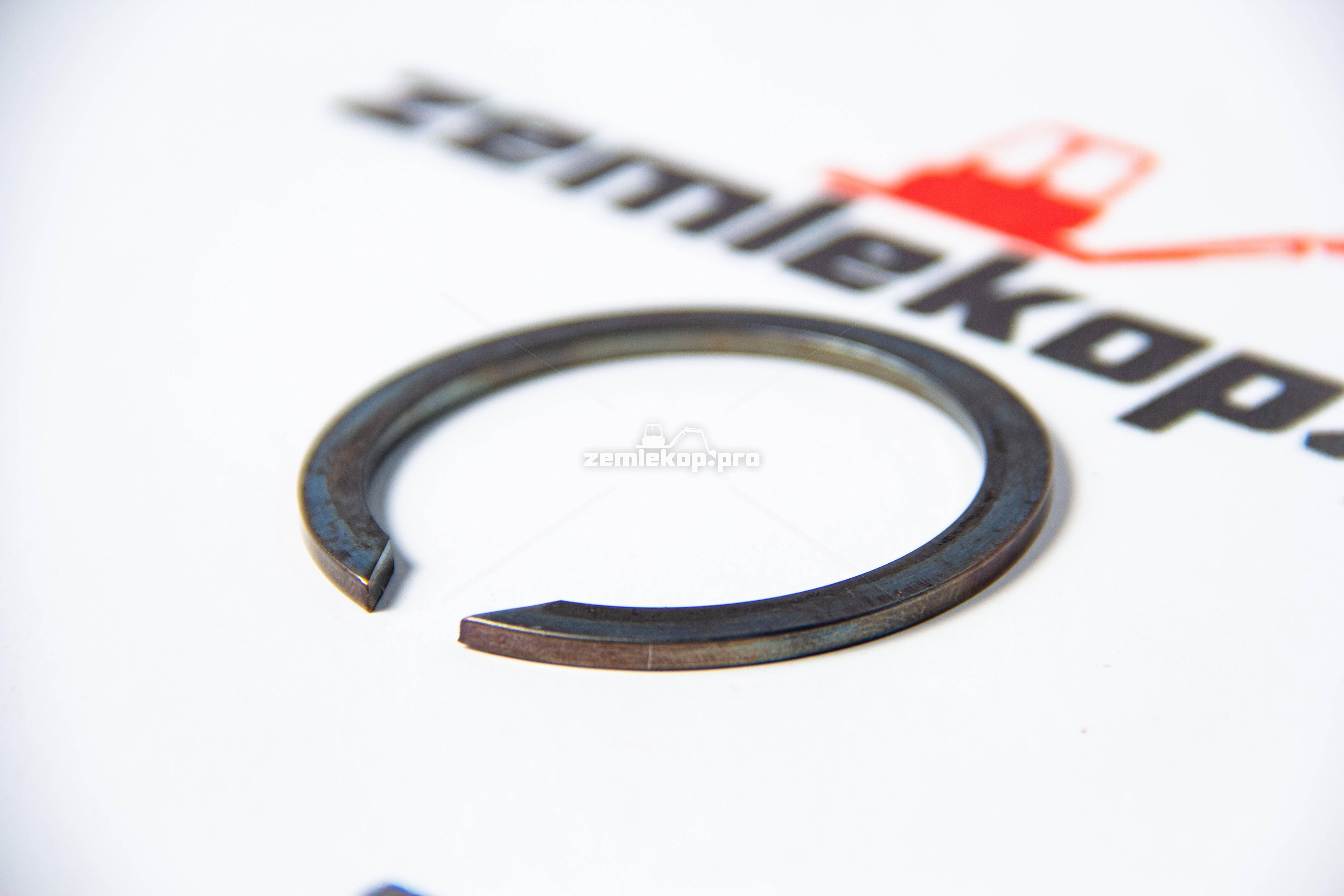 244409 Кольцо DANA