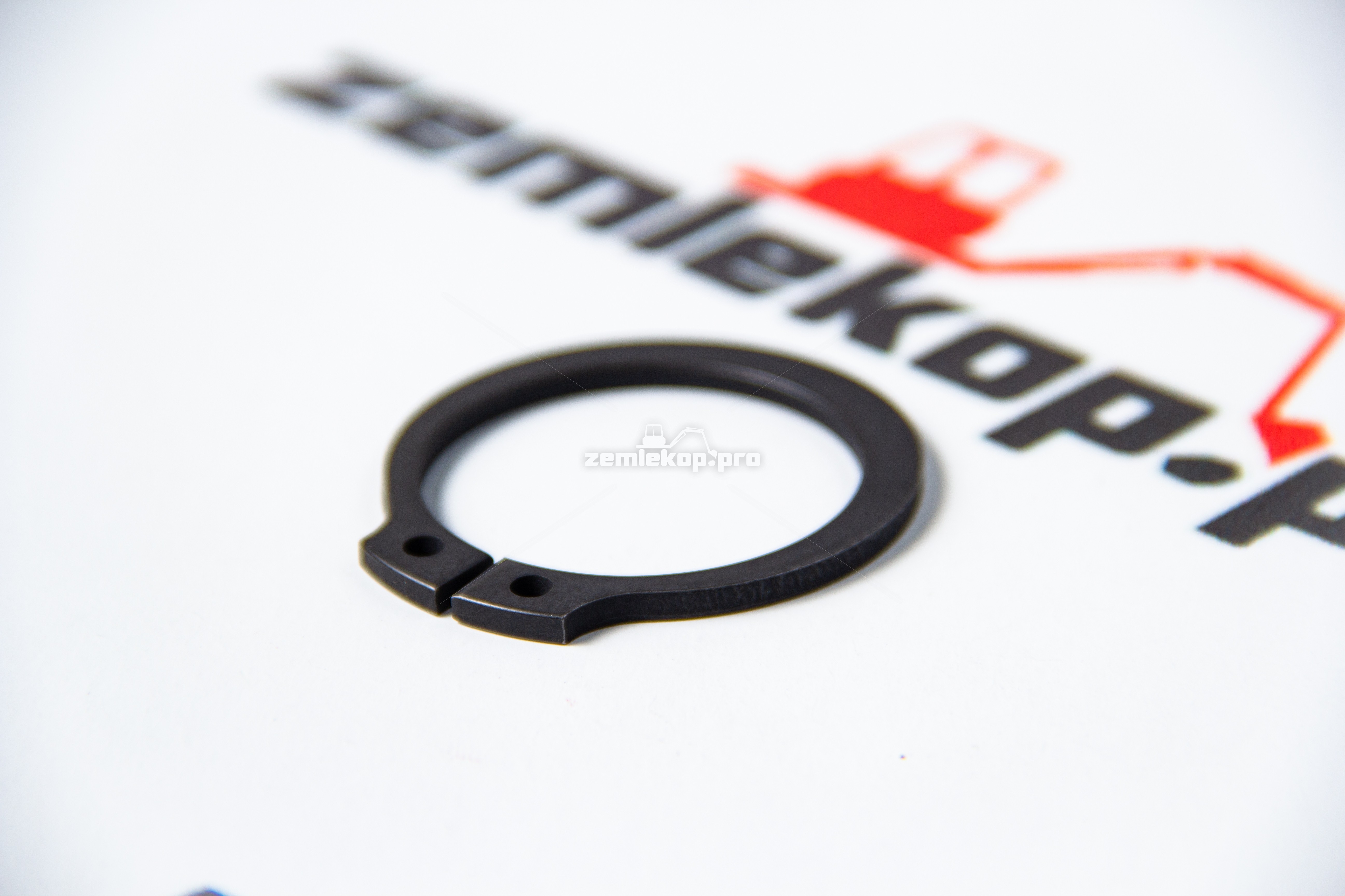 246238 Кольцо DANA