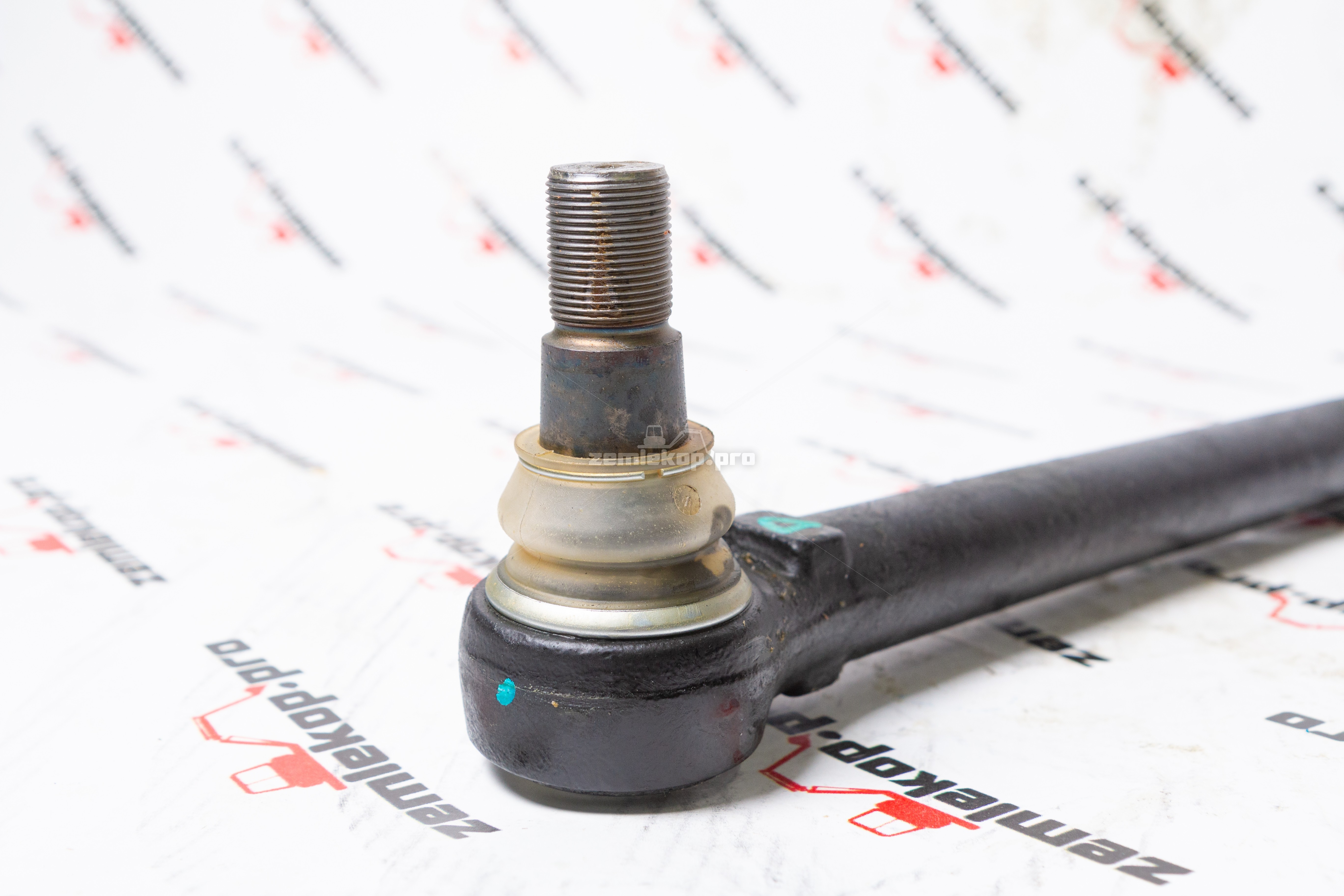 351968 Рулевой наконечник