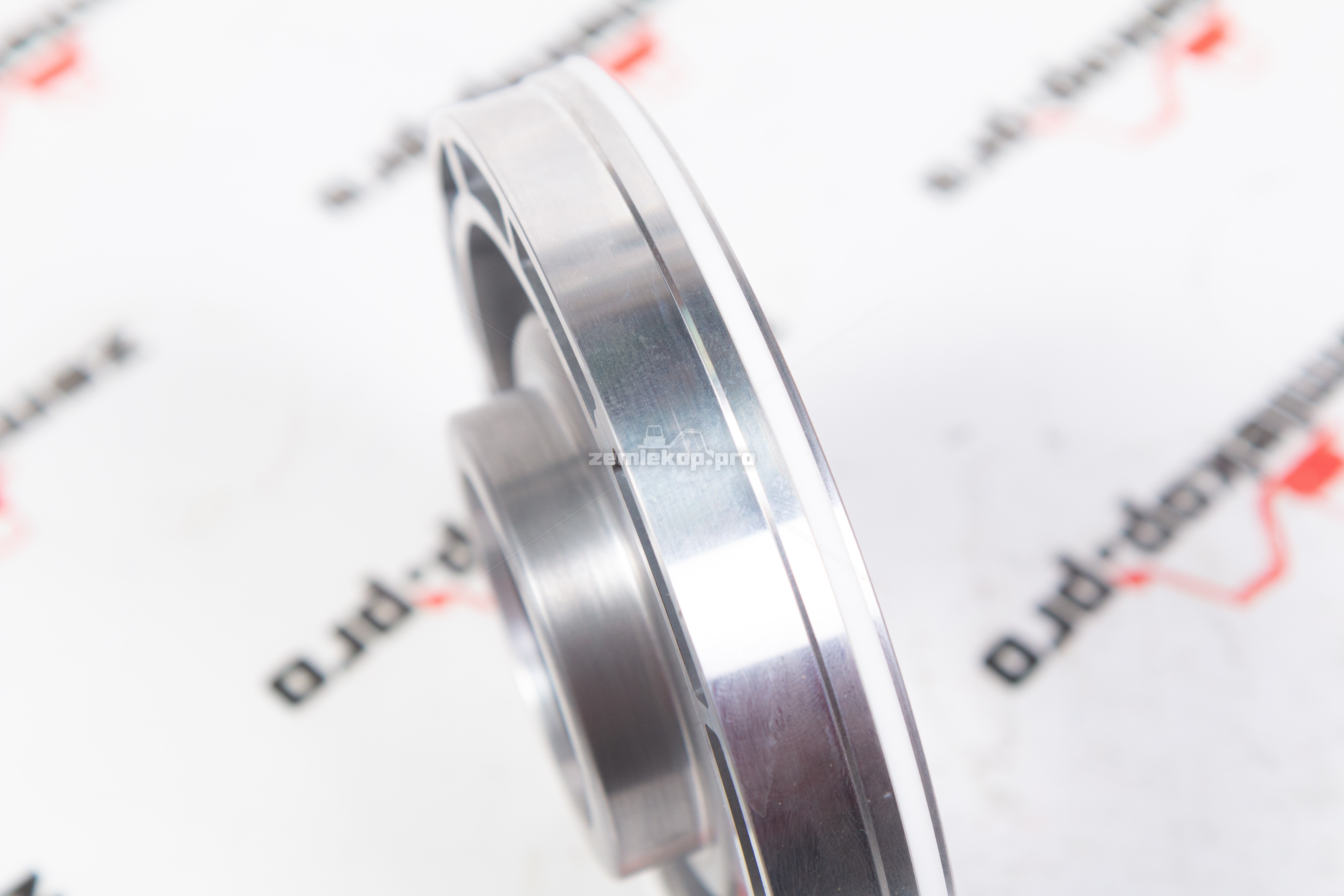 4213599 Поршень DANA