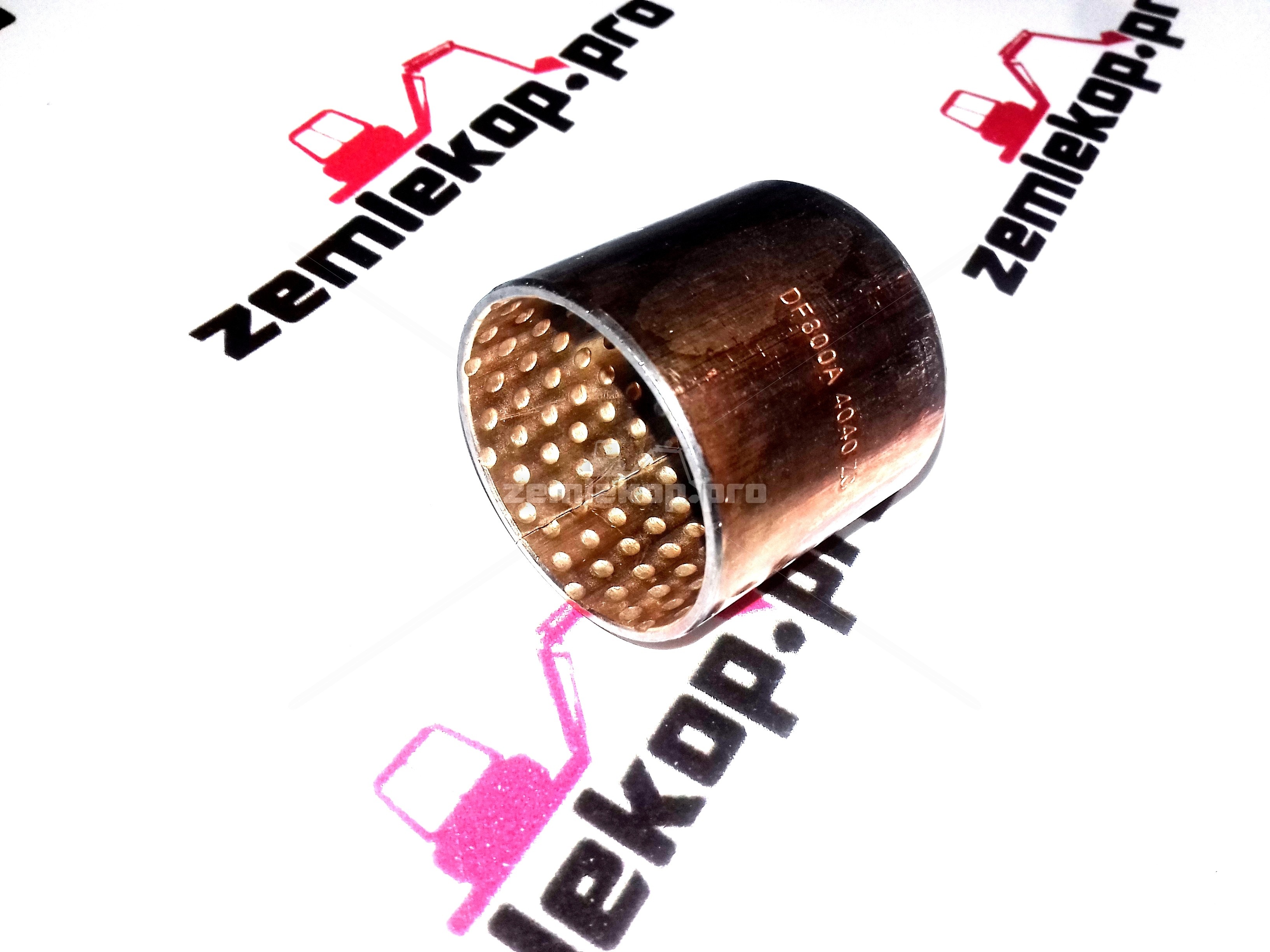 000.339040 Втулка DANA