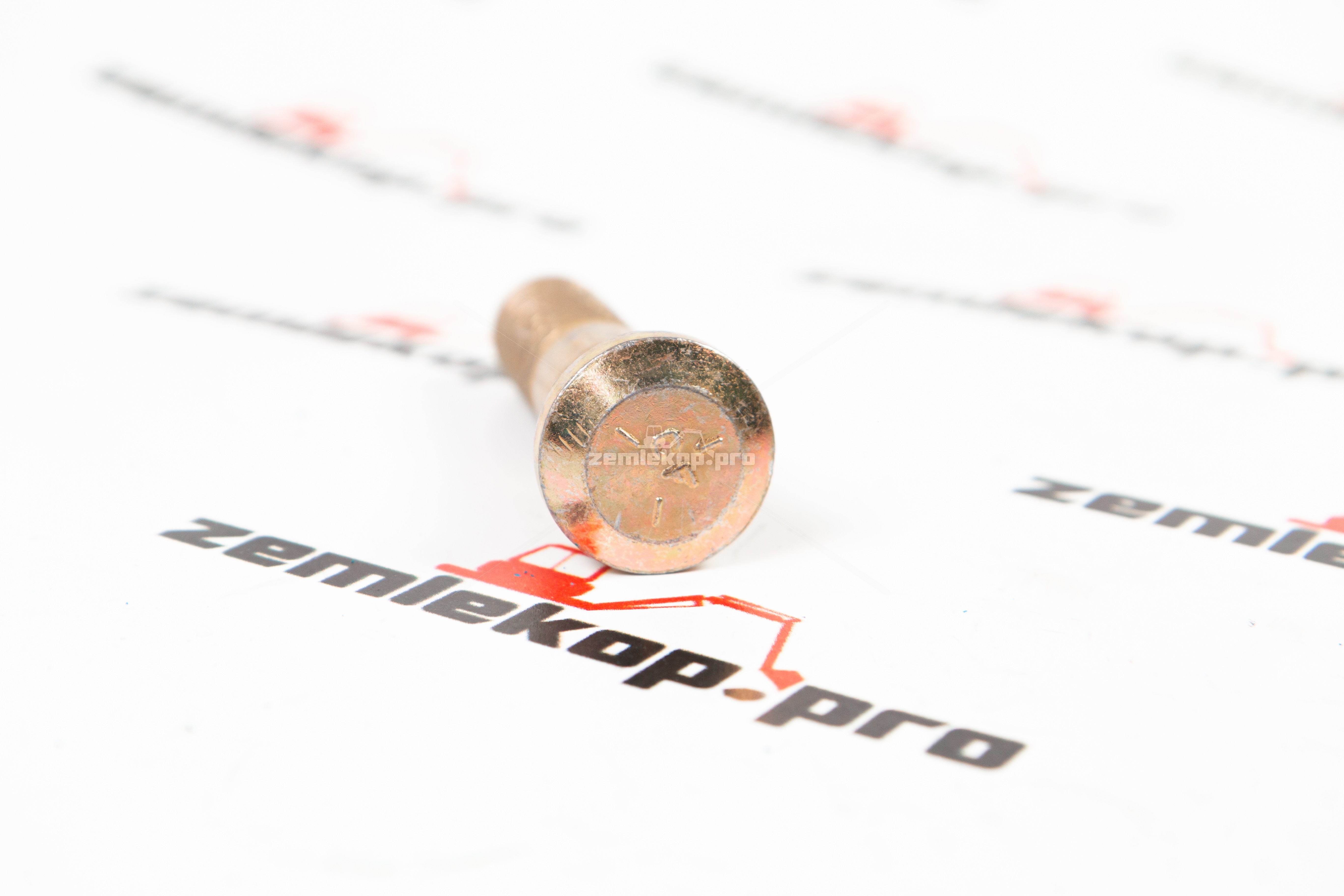 070HM294 Болт DANA