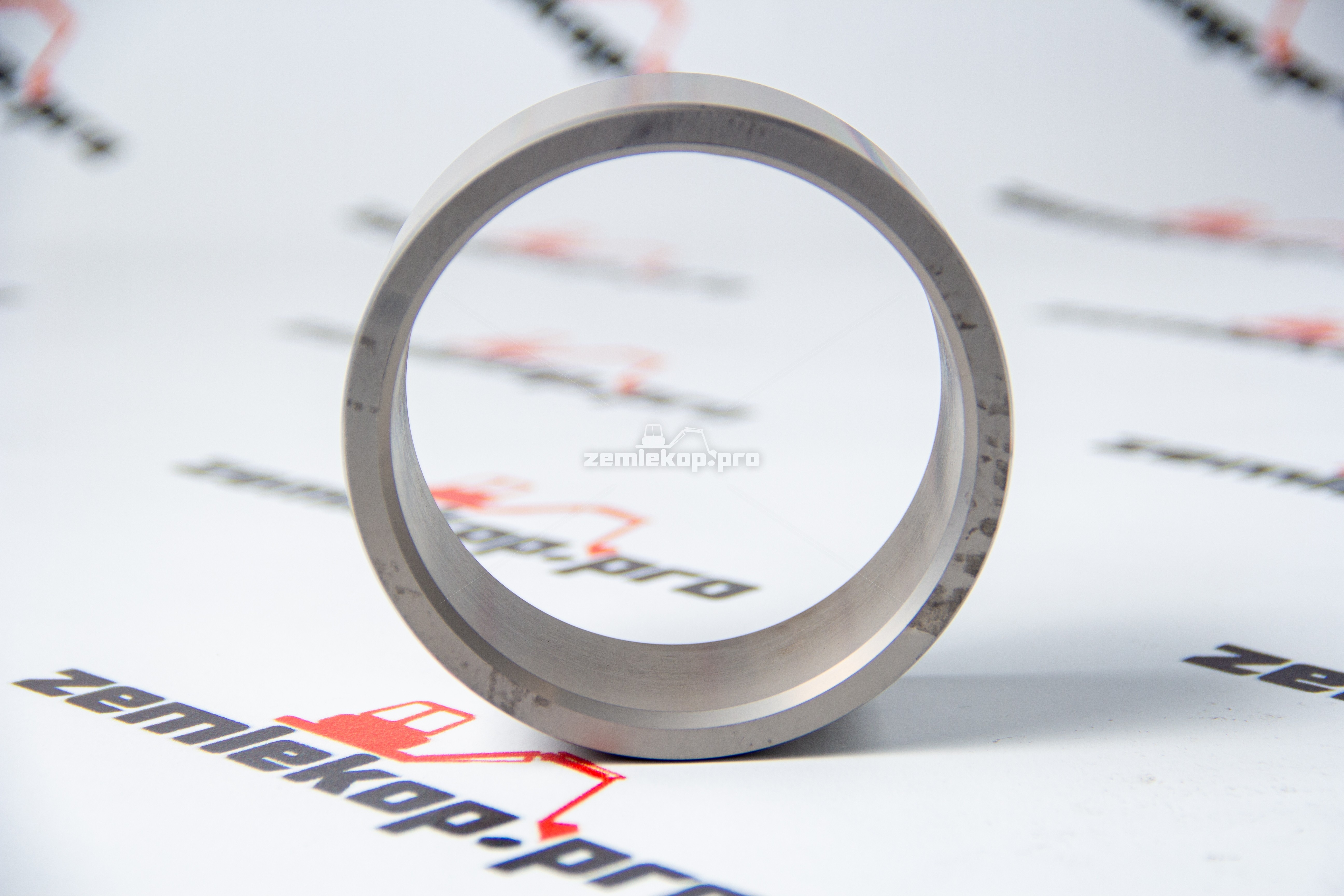 760.01.007.01 Втулка DANA