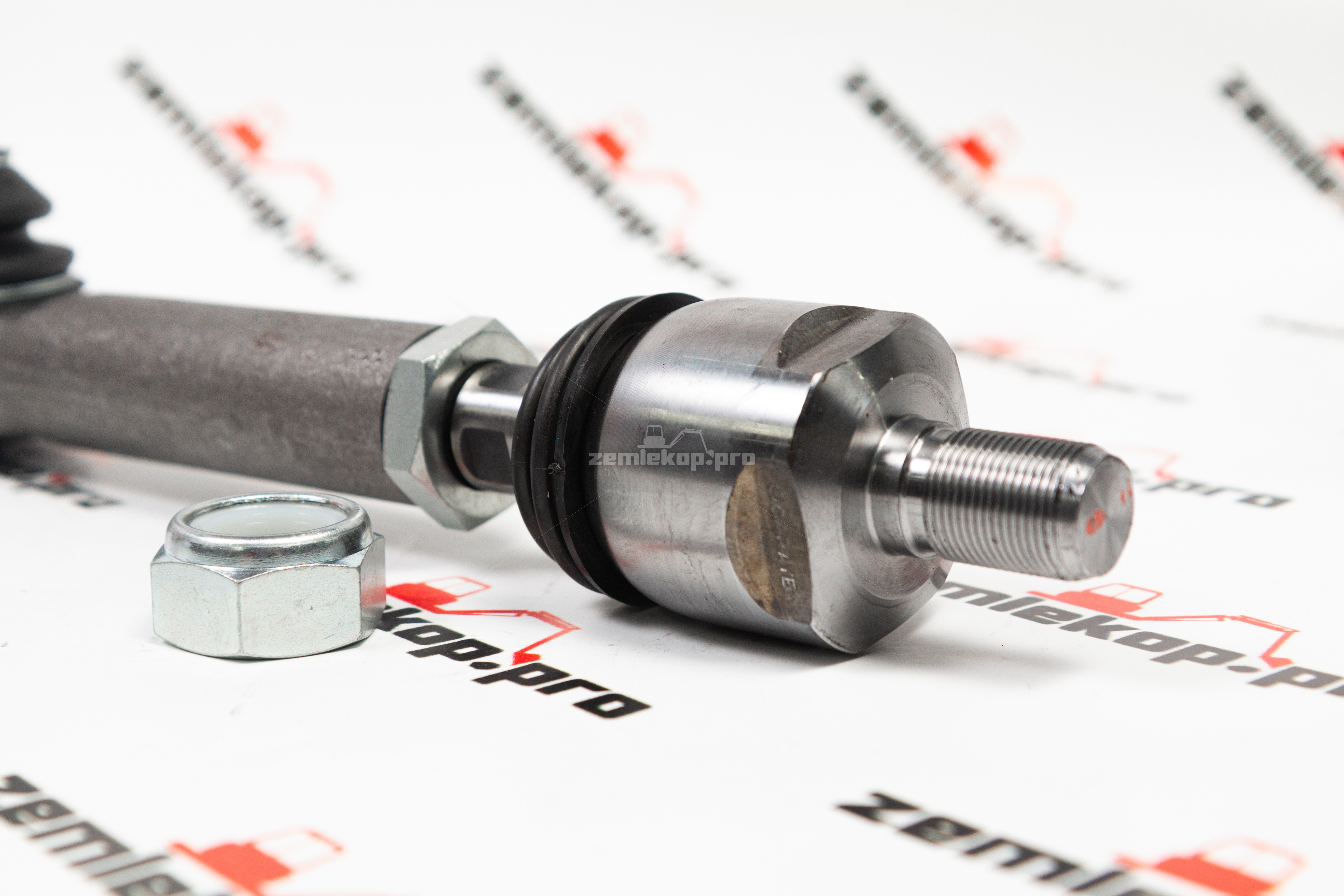 212.24.621.26 Тяга рулевая DANA